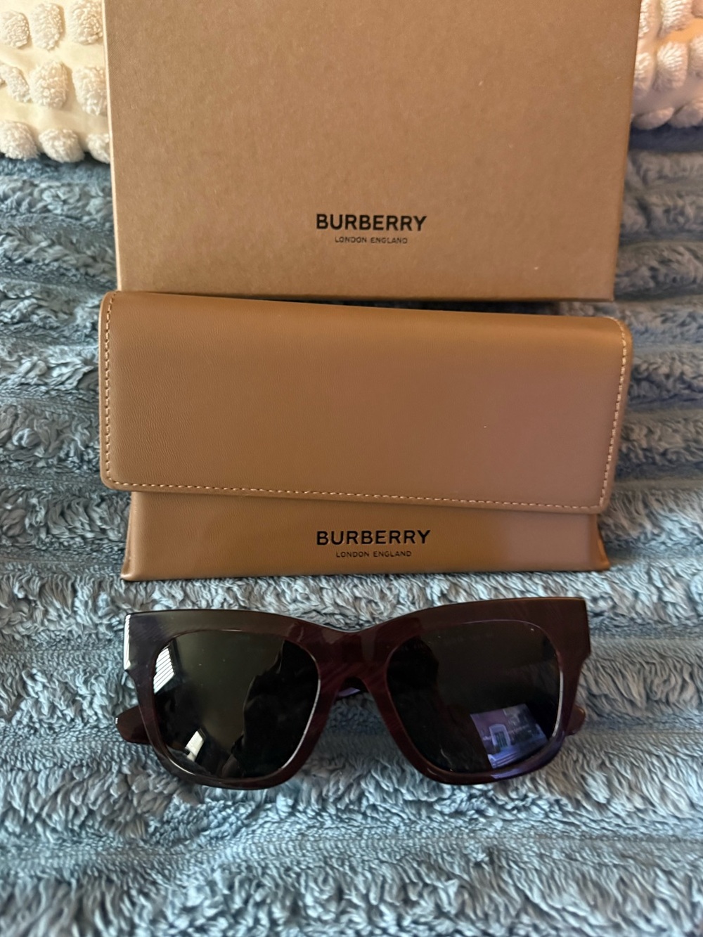 Burberry Tan Leather Sunglasses Case with Dark Brown Sunglasses